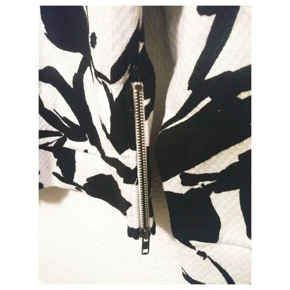 Loft Floral White & Black Top - Picture 4 of 7